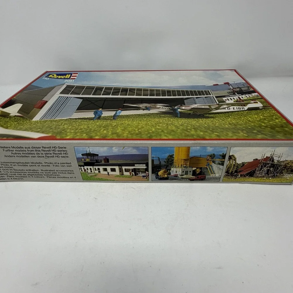 Revell intricate detailed